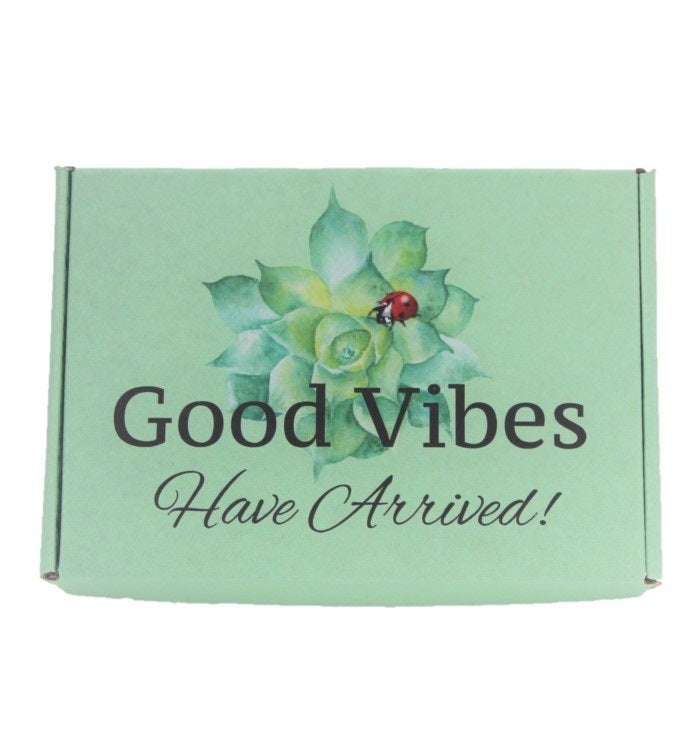 "Sending Good Vibes" Women's Gift Box